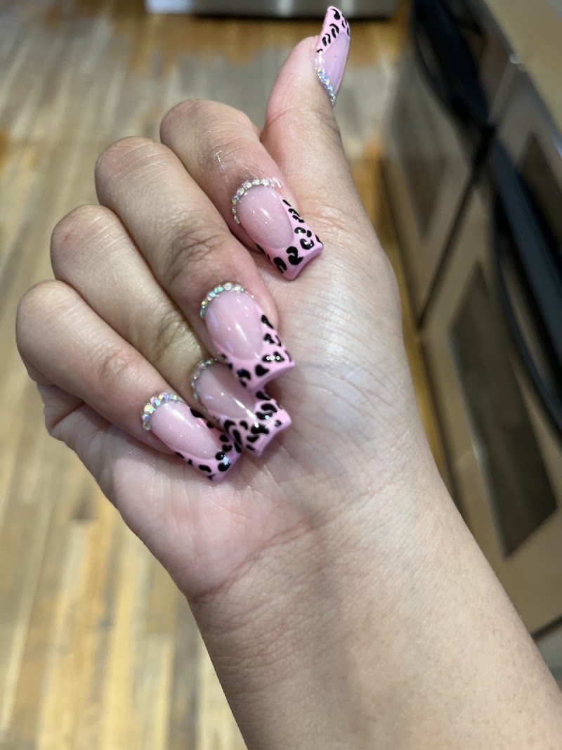 Nail Art by Betty, nail salon in Stratford, CT, photo 2 of 10